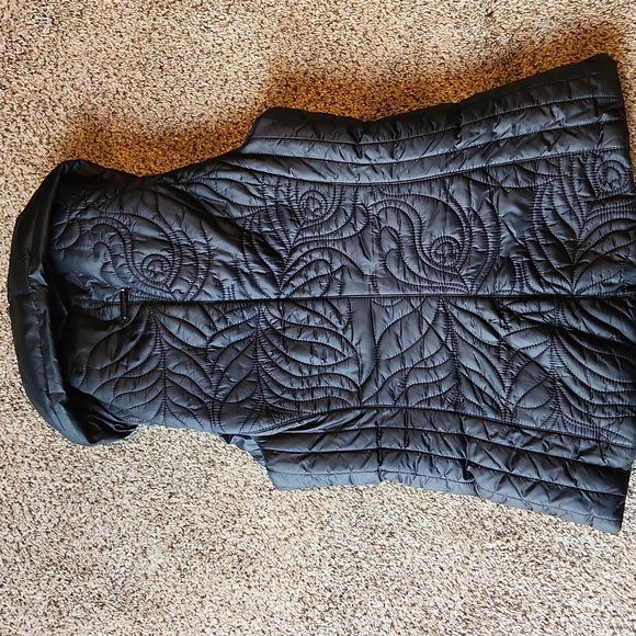 Lululemon | Rare Reversible Quilted Puffer Vest - Picture 11 of 17